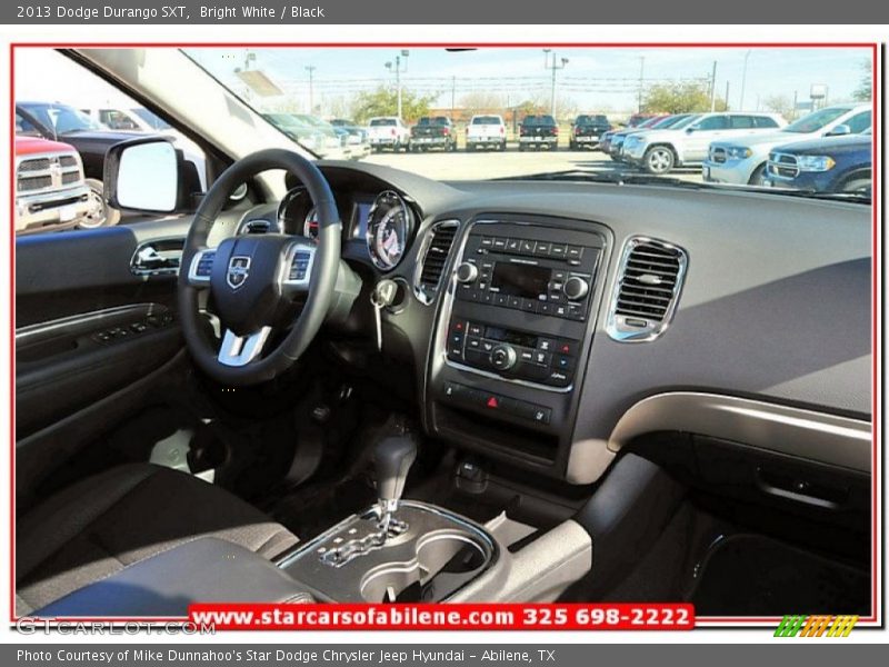Bright White / Black 2013 Dodge Durango SXT