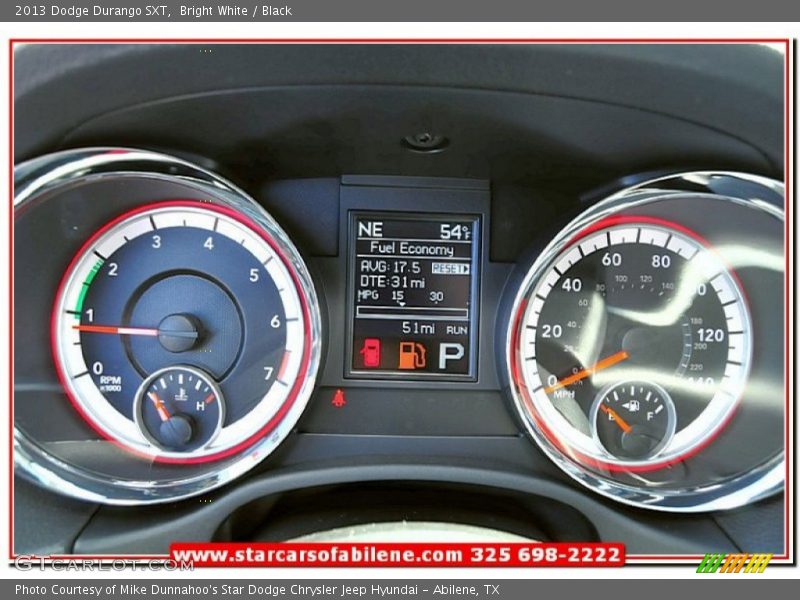 Bright White / Black 2013 Dodge Durango SXT