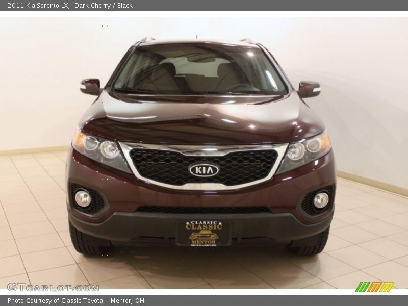 Dark Cherry / Black 2011 Kia Sorento LX