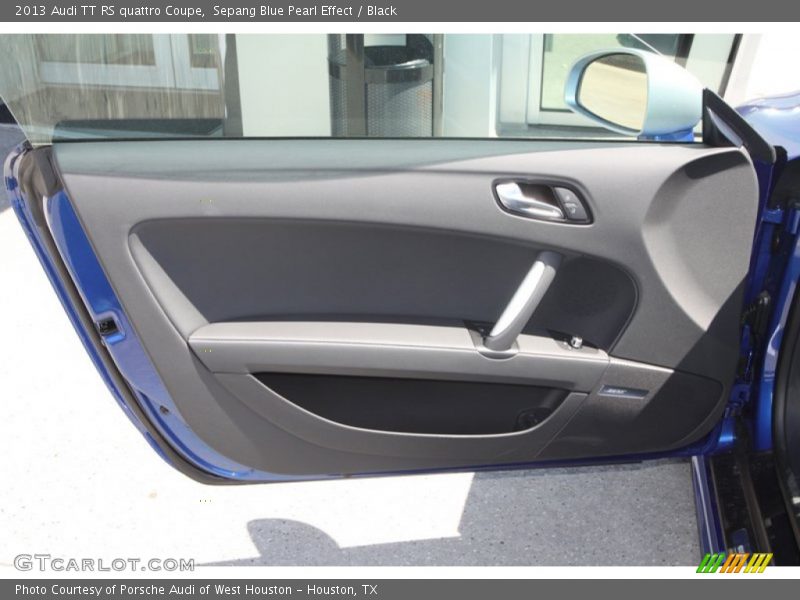 Door Panel of 2013 TT RS quattro Coupe