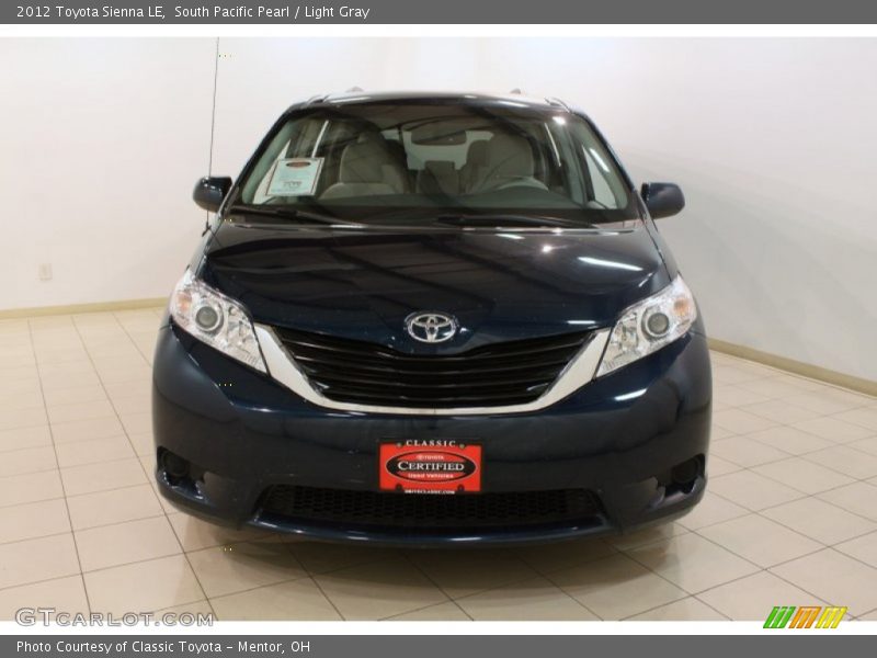 South Pacific Pearl / Light Gray 2012 Toyota Sienna LE