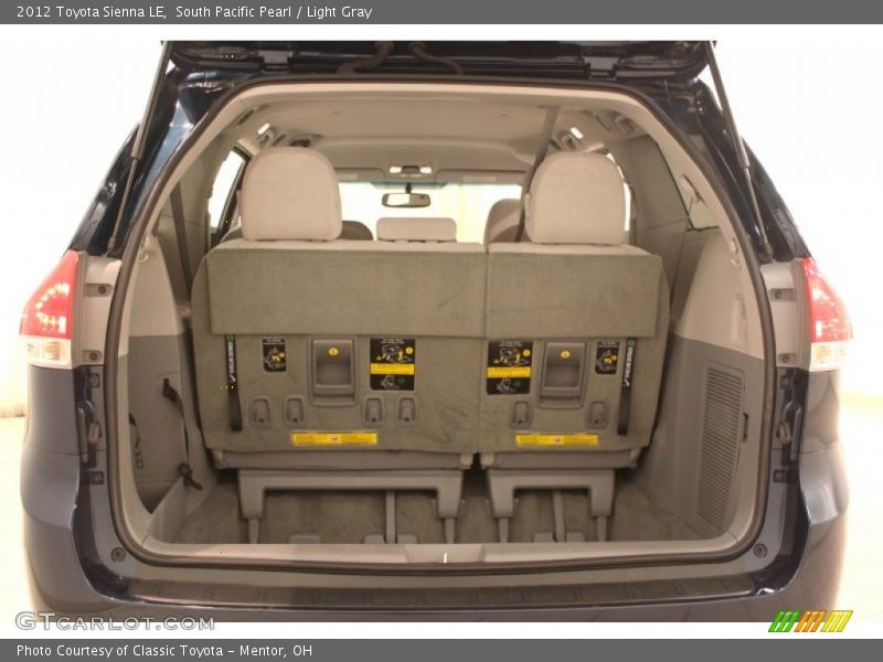 South Pacific Pearl / Light Gray 2012 Toyota Sienna LE