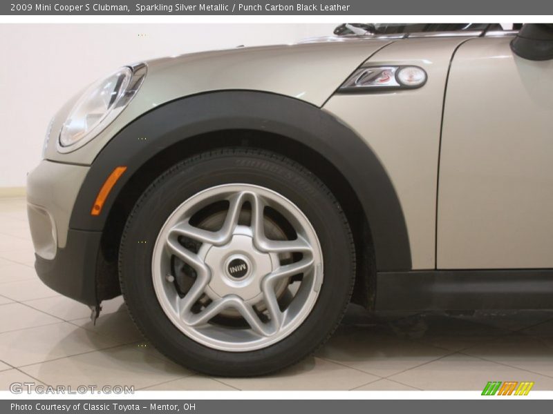 Sparkling Silver Metallic / Punch Carbon Black Leather 2009 Mini Cooper S Clubman