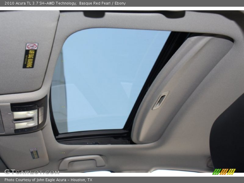 Sunroof of 2010 TL 3.7 SH-AWD Technology