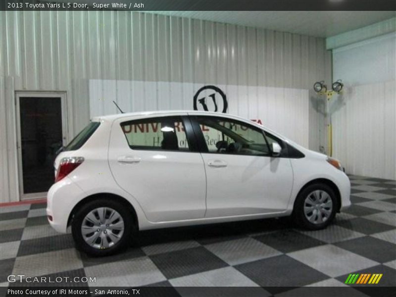 Super White / Ash 2013 Toyota Yaris L 5 Door