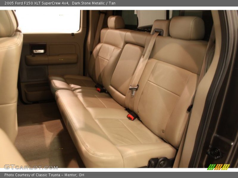 Dark Stone Metallic / Tan 2005 Ford F150 XLT SuperCrew 4x4