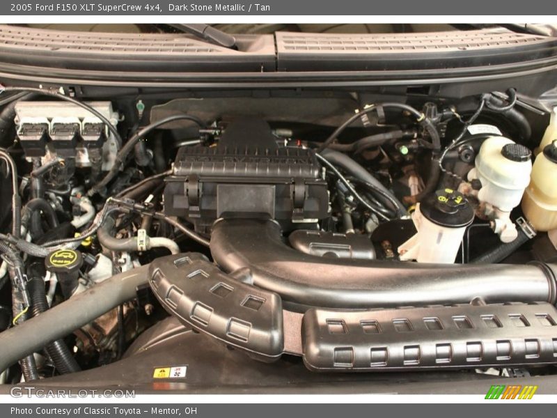  2005 F150 XLT SuperCrew 4x4 Engine - 5.4 Liter SOHC 24-Valve Triton V8