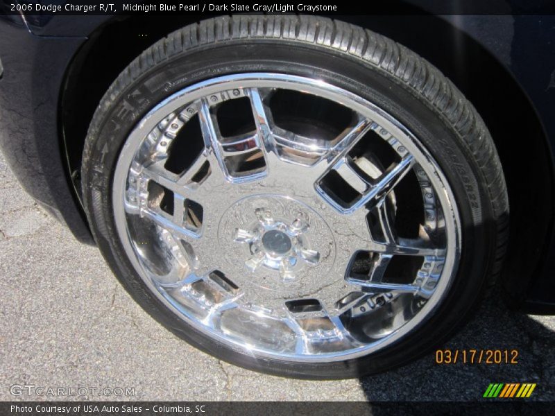 Midnight Blue Pearl / Dark Slate Gray/Light Graystone 2006 Dodge Charger R/T