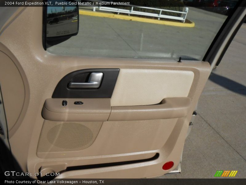 Pueblo Gold Metallic / Medium Parchment 2004 Ford Expedition XLT