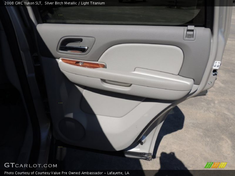 Silver Birch Metallic / Light Titanium 2008 GMC Yukon SLT