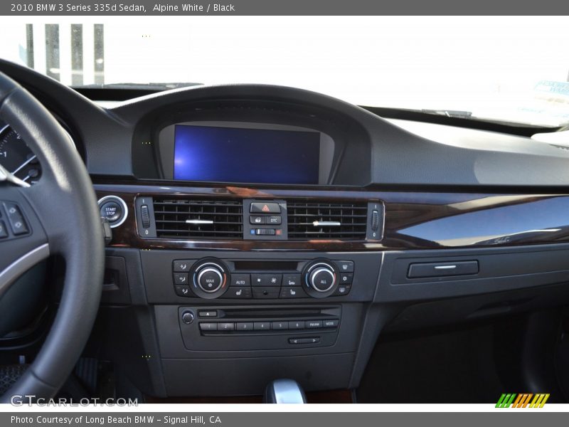 Controls of 2010 3 Series 335d Sedan