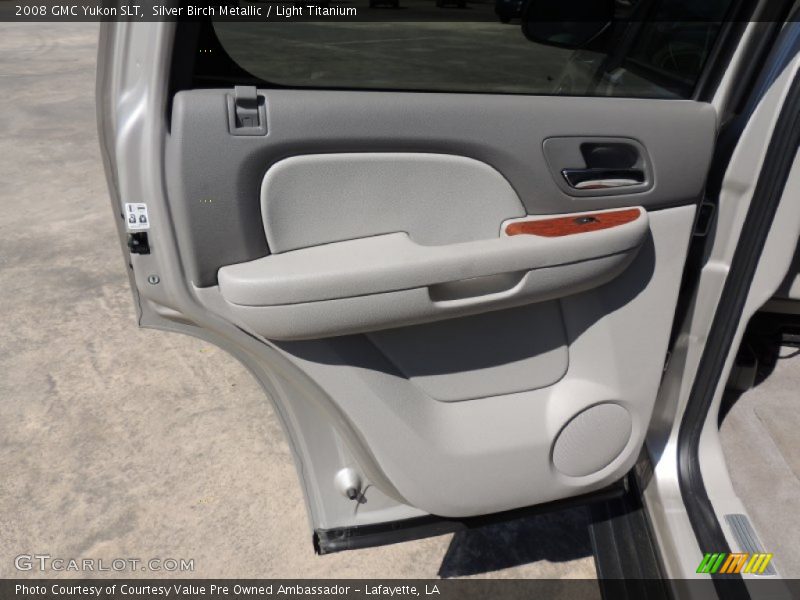 Silver Birch Metallic / Light Titanium 2008 GMC Yukon SLT