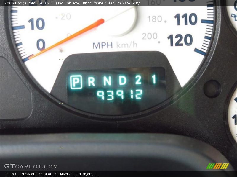 Bright White / Medium Slate Gray 2006 Dodge Ram 3500 SLT Quad Cab 4x4
