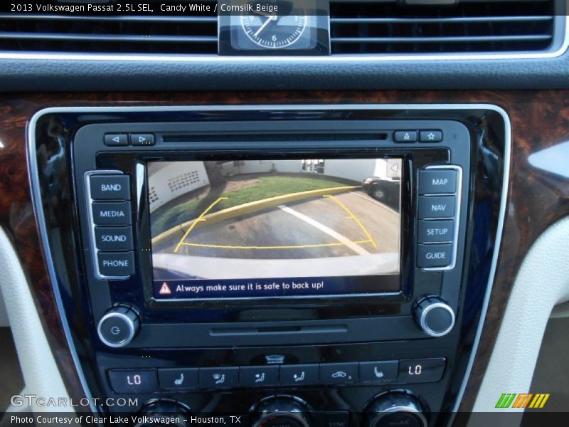 Controls of 2013 Passat 2.5L SEL