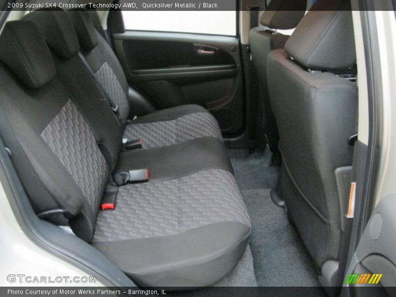 Quicksilver Metallic / Black 2009 Suzuki SX4 Crossover Technology AWD