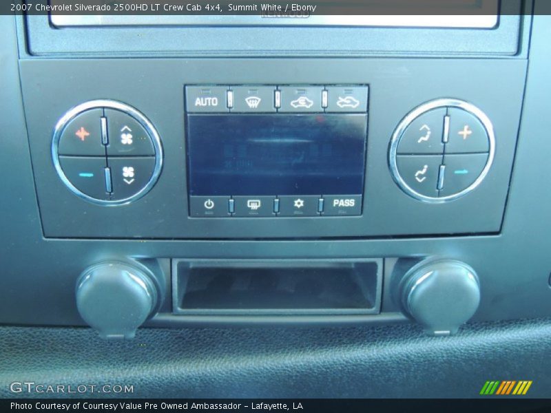 Summit White / Ebony 2007 Chevrolet Silverado 2500HD LT Crew Cab 4x4