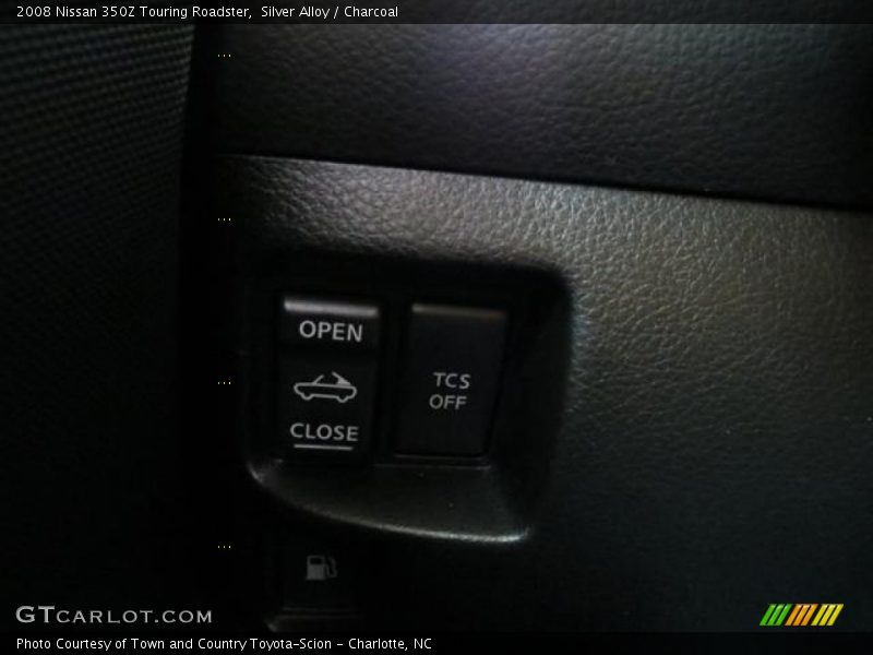 Silver Alloy / Charcoal 2008 Nissan 350Z Touring Roadster
