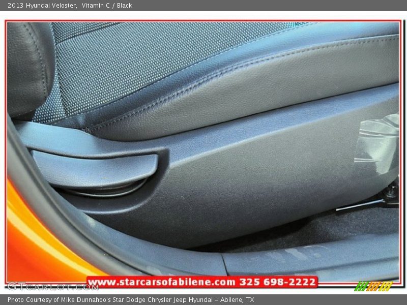 Vitamin C / Black 2013 Hyundai Veloster