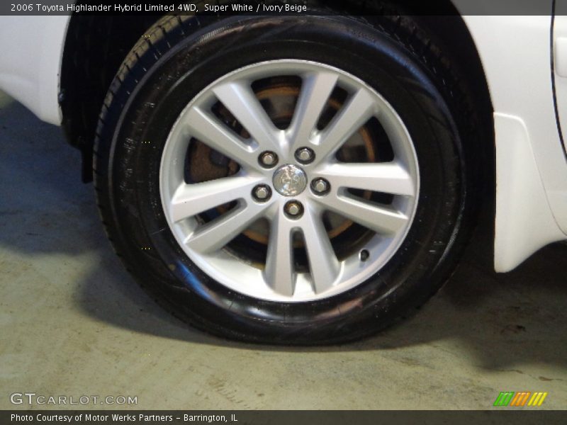 Super White / Ivory Beige 2006 Toyota Highlander Hybrid Limited 4WD