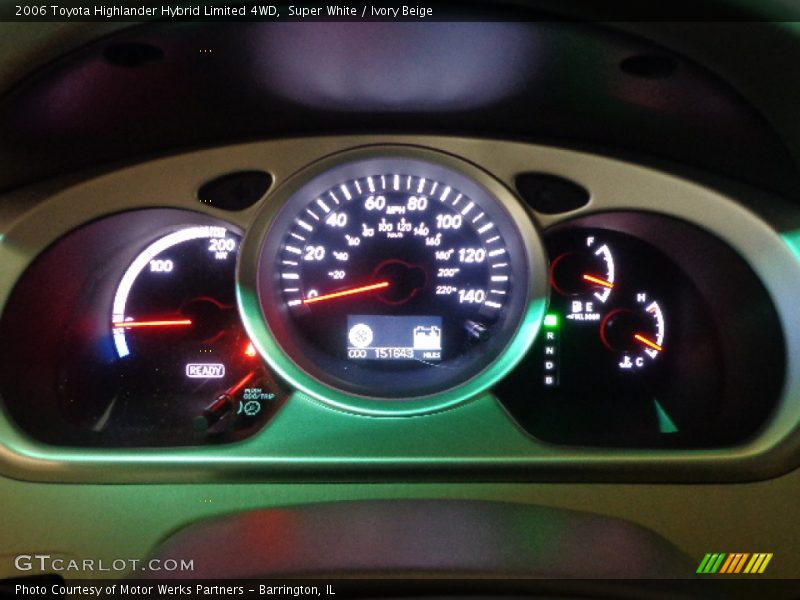Super White / Ivory Beige 2006 Toyota Highlander Hybrid Limited 4WD