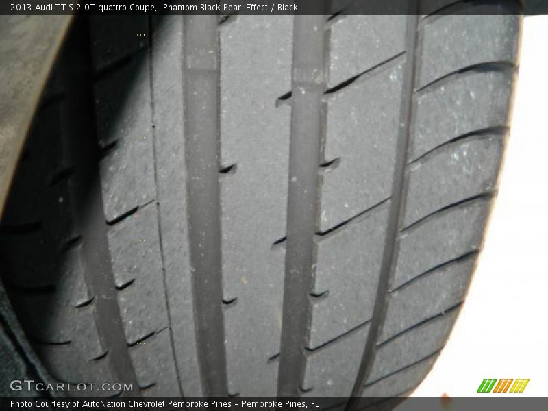 Phantom Black Pearl Effect / Black 2013 Audi TT S 2.0T quattro Coupe