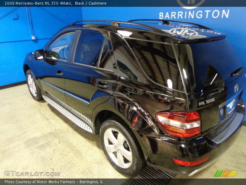 Black / Cashmere 2009 Mercedes-Benz ML 350 4Matic