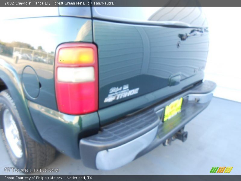 Forest Green Metallic / Tan/Neutral 2002 Chevrolet Tahoe LT