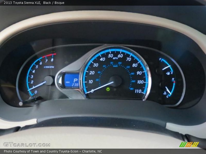 Black / Bisque 2013 Toyota Sienna XLE