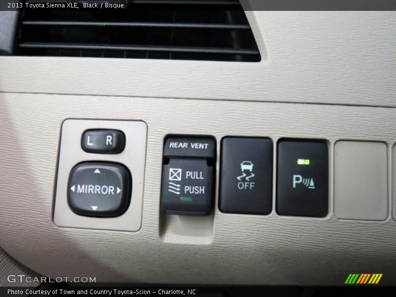 Black / Bisque 2013 Toyota Sienna XLE