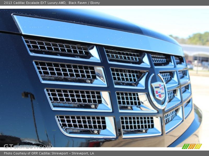 Black Raven / Ebony 2013 Cadillac Escalade EXT Luxury AWD
