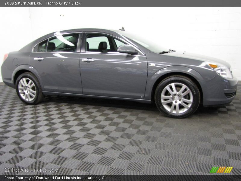 Techno Gray / Black 2009 Saturn Aura XR