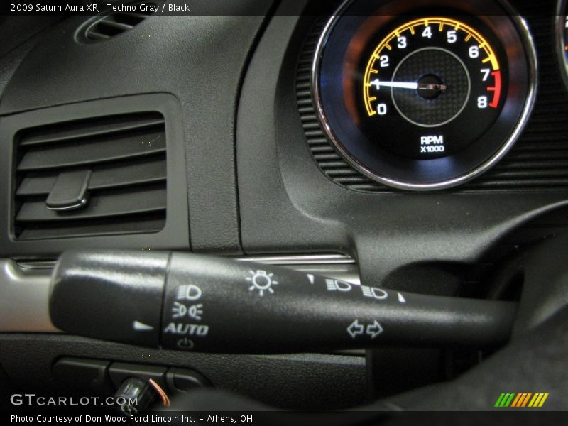 Techno Gray / Black 2009 Saturn Aura XR