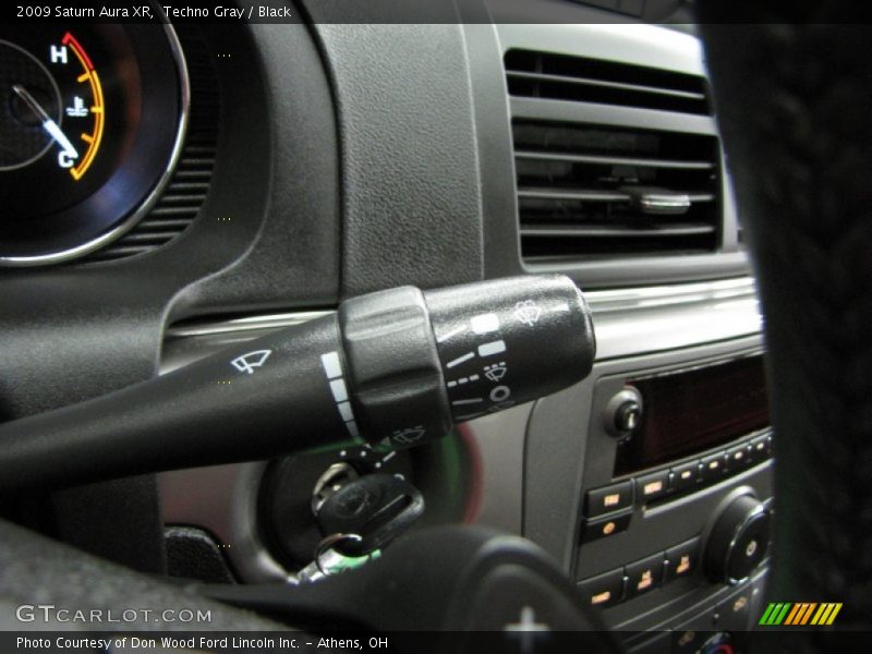 Techno Gray / Black 2009 Saturn Aura XR
