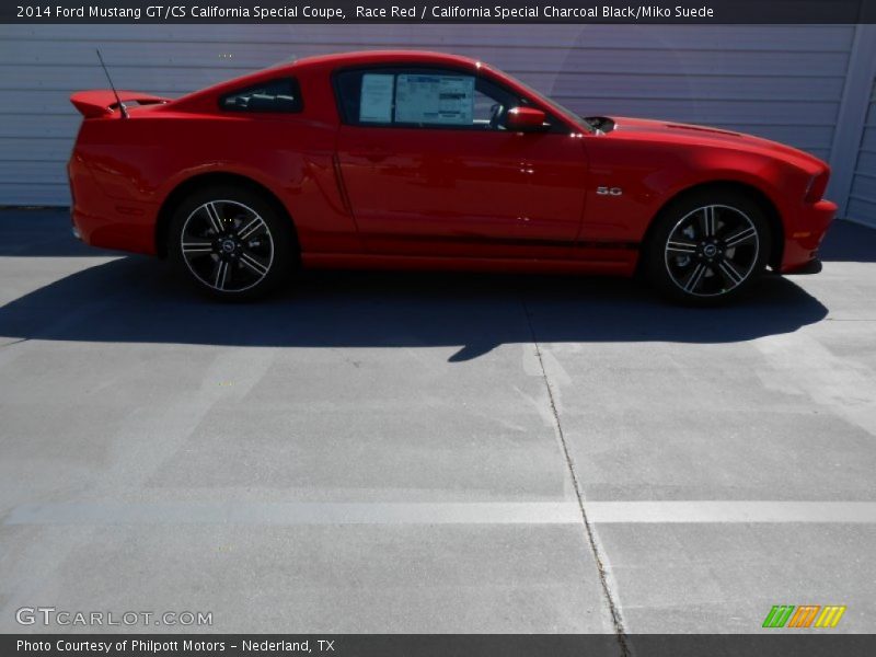 Race Red / California Special Charcoal Black/Miko Suede 2014 Ford Mustang GT/CS California Special Coupe