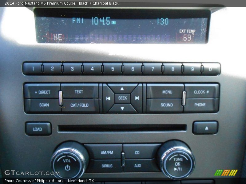 Controls of 2014 Mustang V6 Premium Coupe