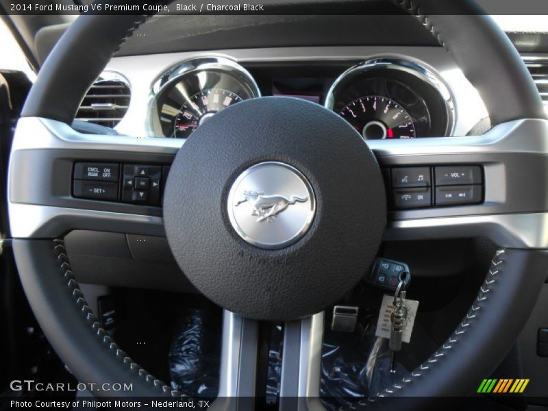  2014 Mustang V6 Premium Coupe Steering Wheel