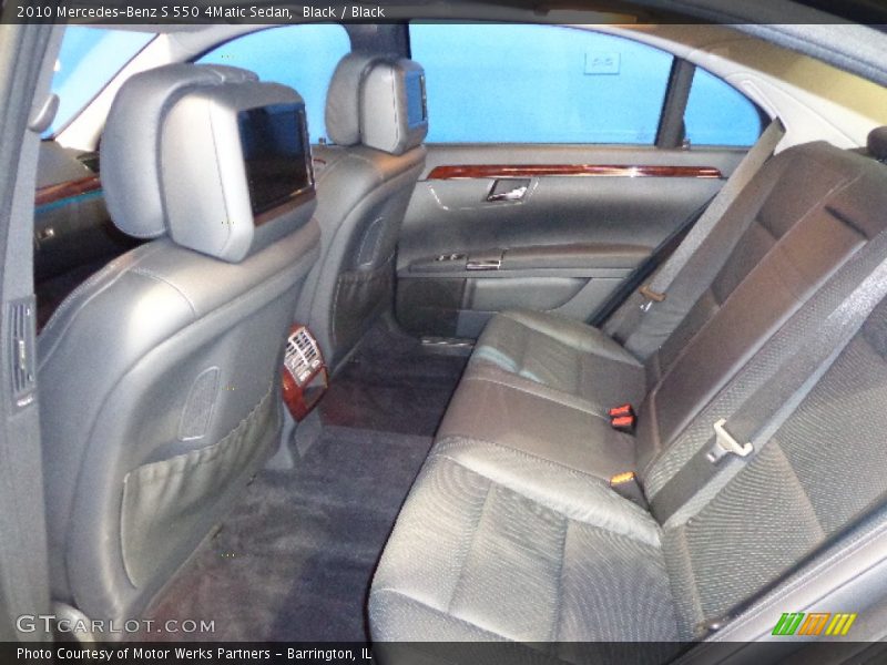 Black / Black 2010 Mercedes-Benz S 550 4Matic Sedan