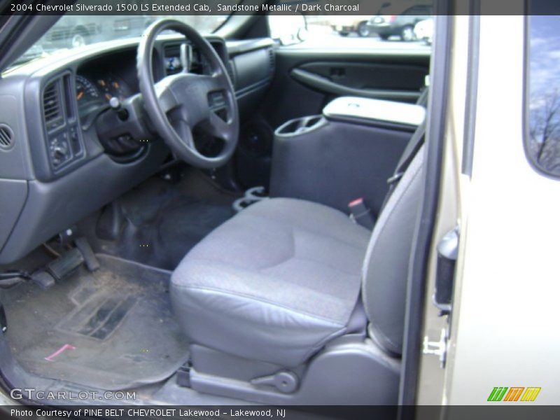 Sandstone Metallic / Dark Charcoal 2004 Chevrolet Silverado 1500 LS Extended Cab
