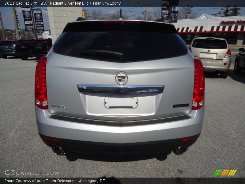 Radiant Silver Metallic / Titanium/Ebony 2011 Cadillac SRX FWD