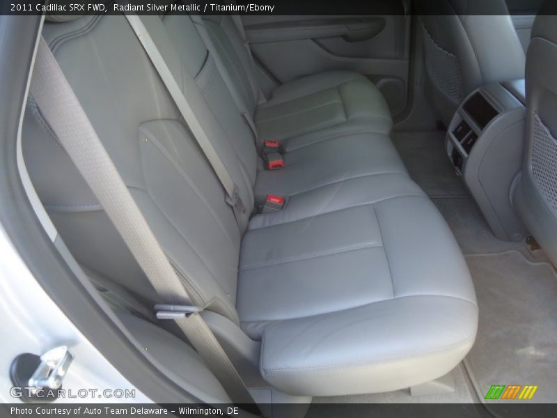 Radiant Silver Metallic / Titanium/Ebony 2011 Cadillac SRX FWD
