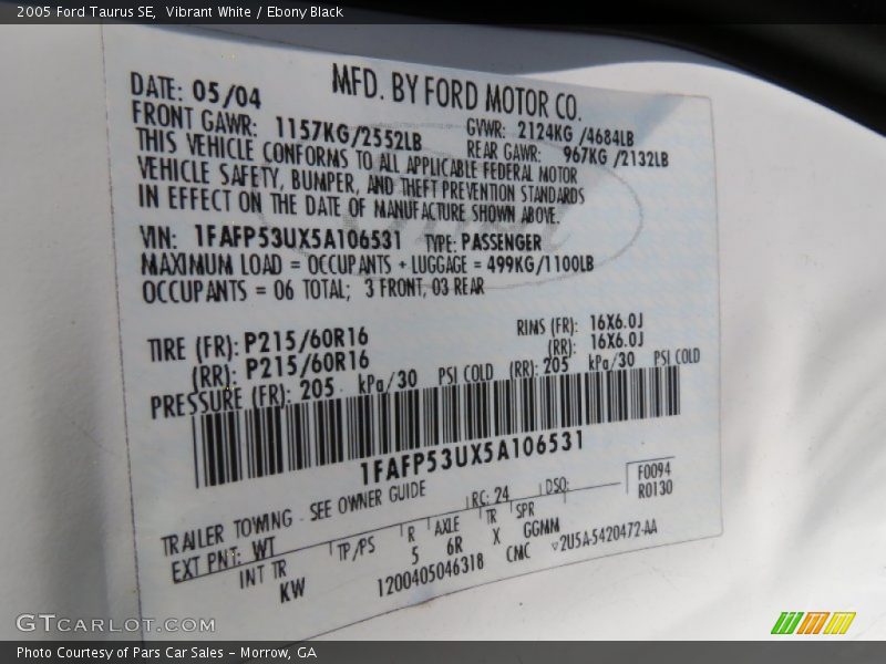 Vibrant White / Ebony Black 2005 Ford Taurus SE