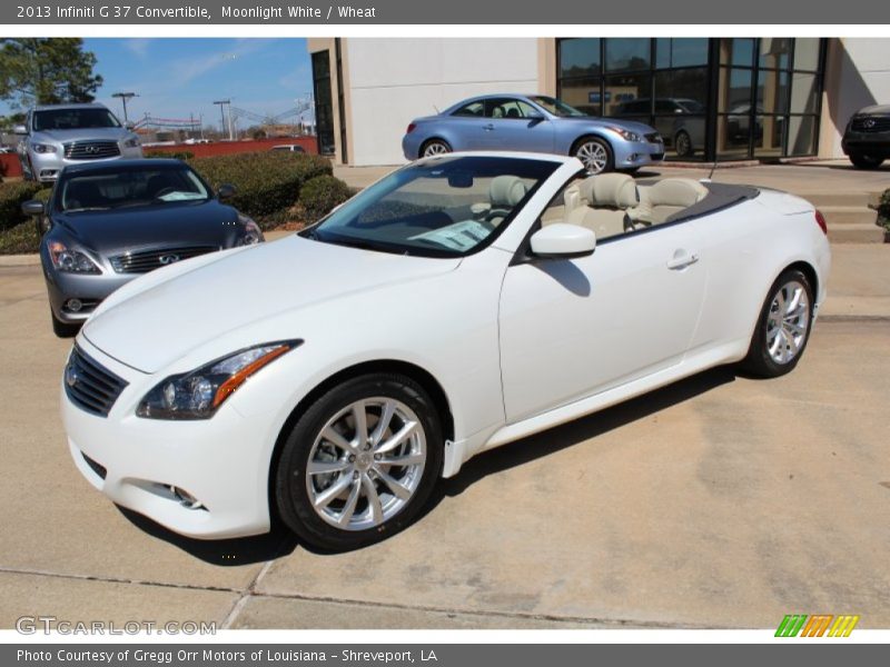 Front 3/4 View of 2013 G 37 Convertible