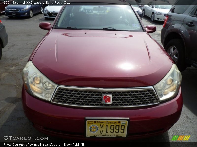 Berry Red / Gray 2004 Saturn L300 2 Wagon
