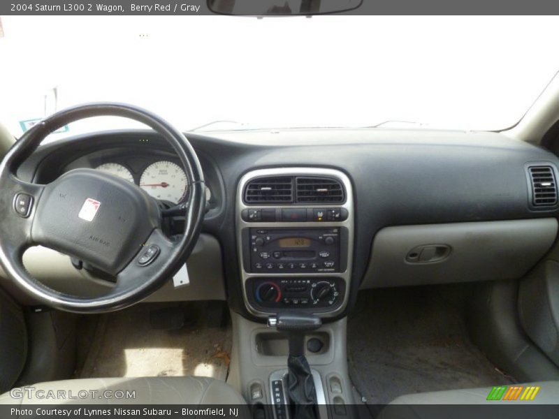 Dashboard of 2004 L300 2 Wagon