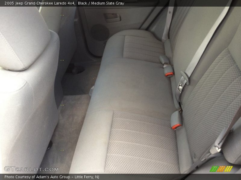 Black / Medium Slate Gray 2005 Jeep Grand Cherokee Laredo 4x4