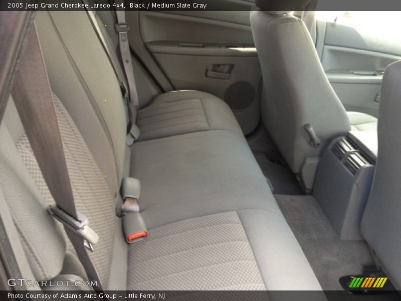 Black / Medium Slate Gray 2005 Jeep Grand Cherokee Laredo 4x4