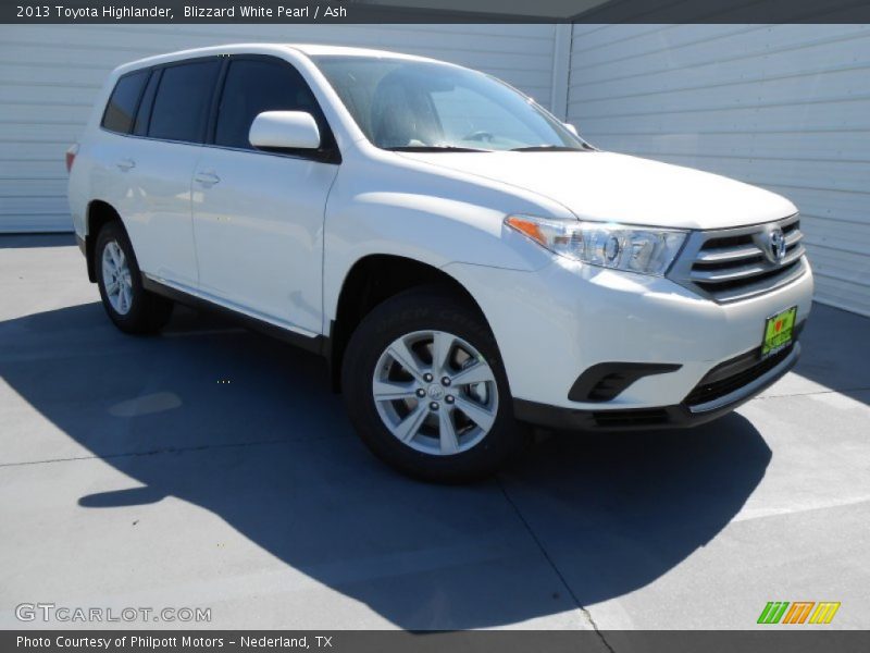 Blizzard White Pearl / Ash 2013 Toyota Highlander