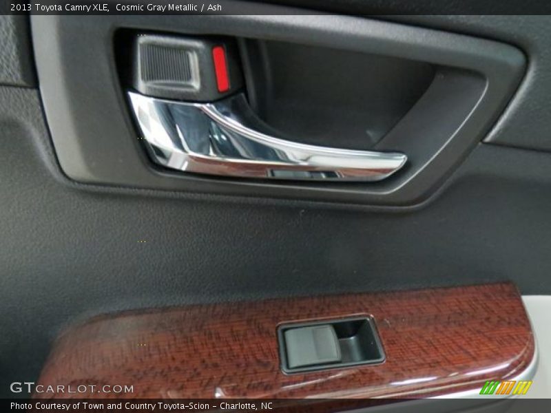 Cosmic Gray Metallic / Ash 2013 Toyota Camry XLE