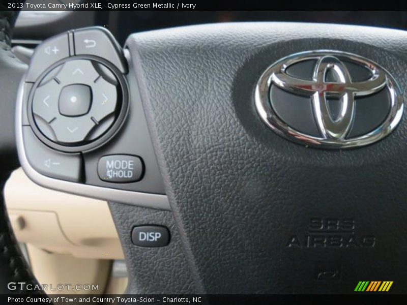 Cypress Green Metallic / Ivory 2013 Toyota Camry Hybrid XLE