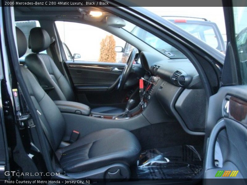 Black / Black 2006 Mercedes-Benz C 280 4Matic Luxury